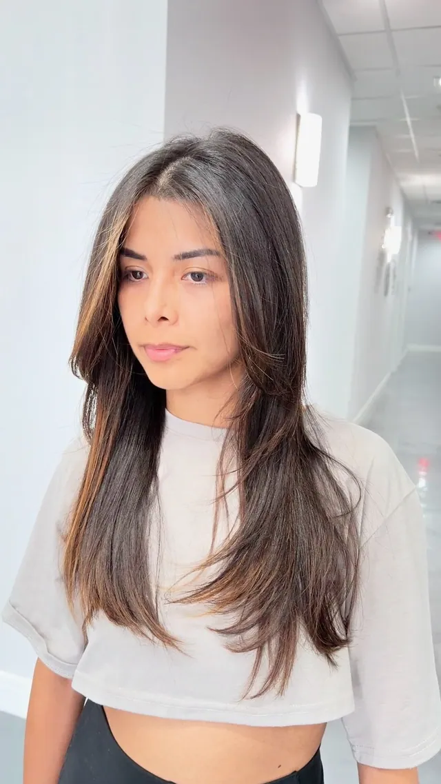 A happy client of Yaniela Hair Salon, photo 3