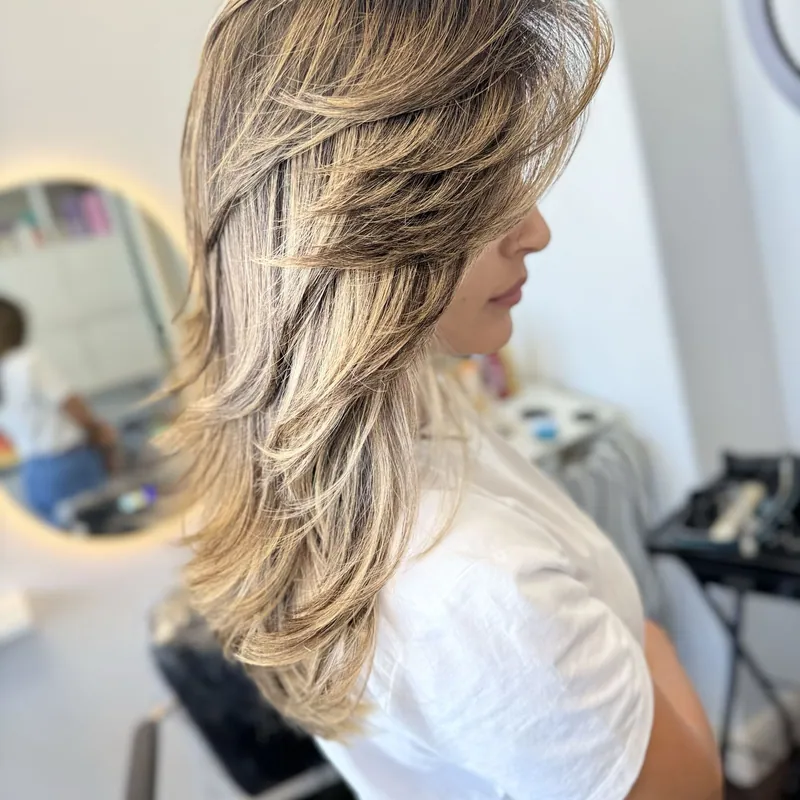 Honey blonde dimension